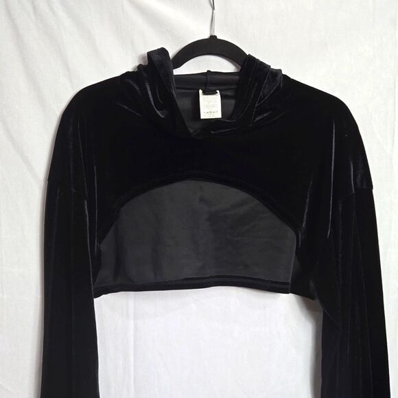 🖤5/$20🖤 SHEIN.. black cropped top.. - Picture 1 of 10